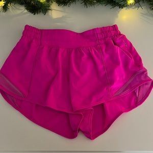 hotty hot shorts 2.5 inches